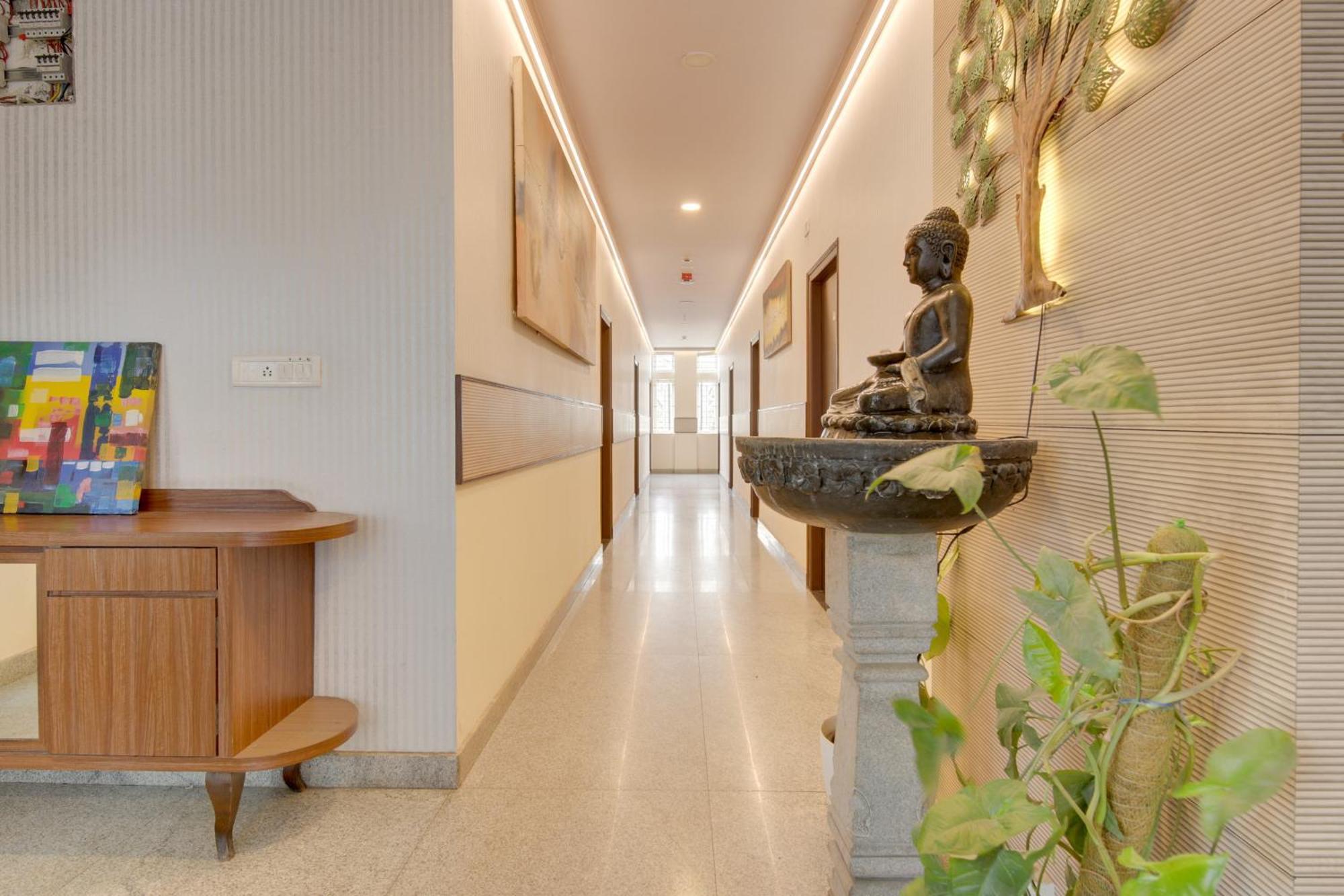 Super Townhouse Hbr Layout Bangalore Buitenkant foto