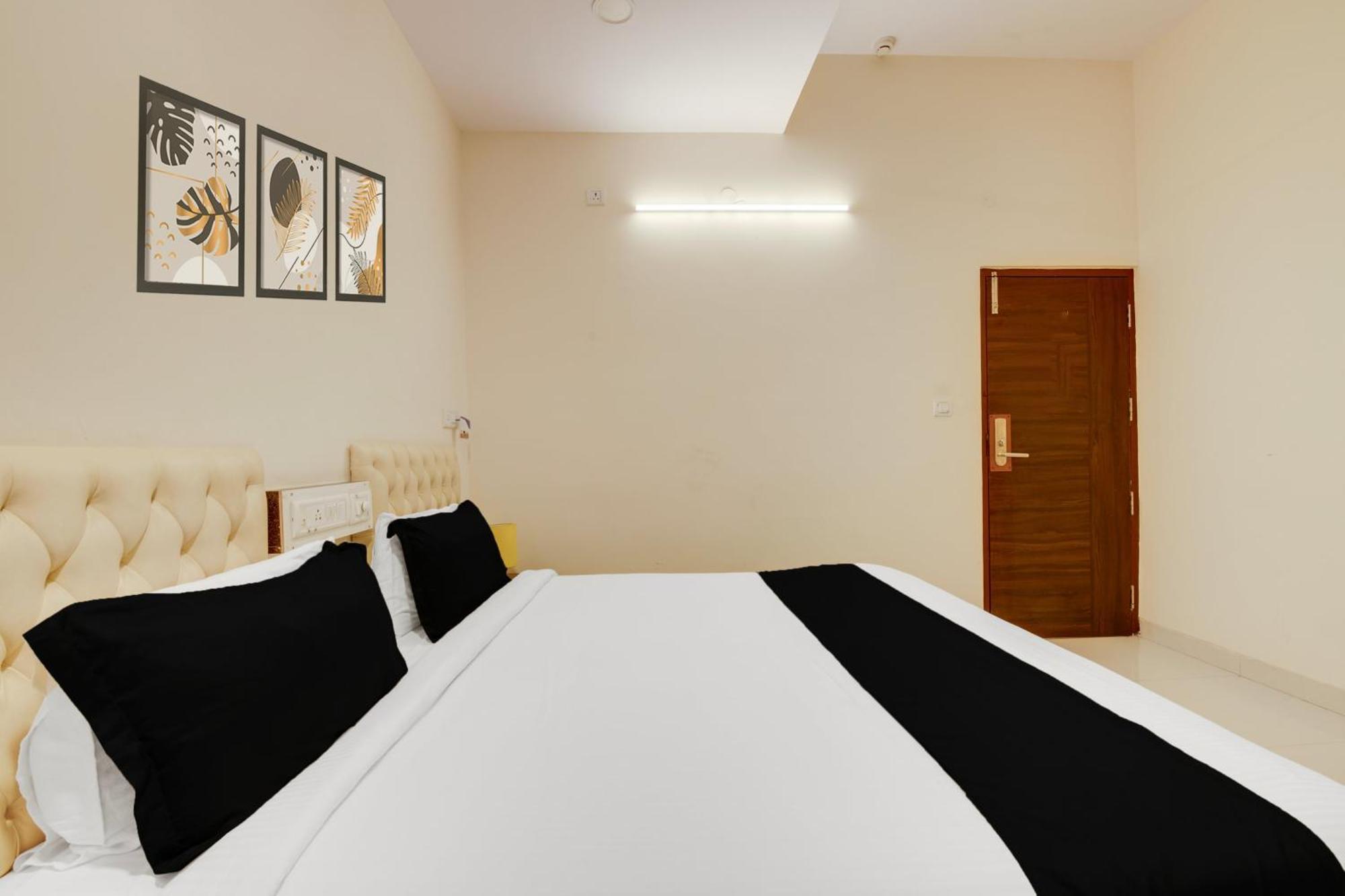 Super Townhouse Hbr Layout Bangalore Buitenkant foto