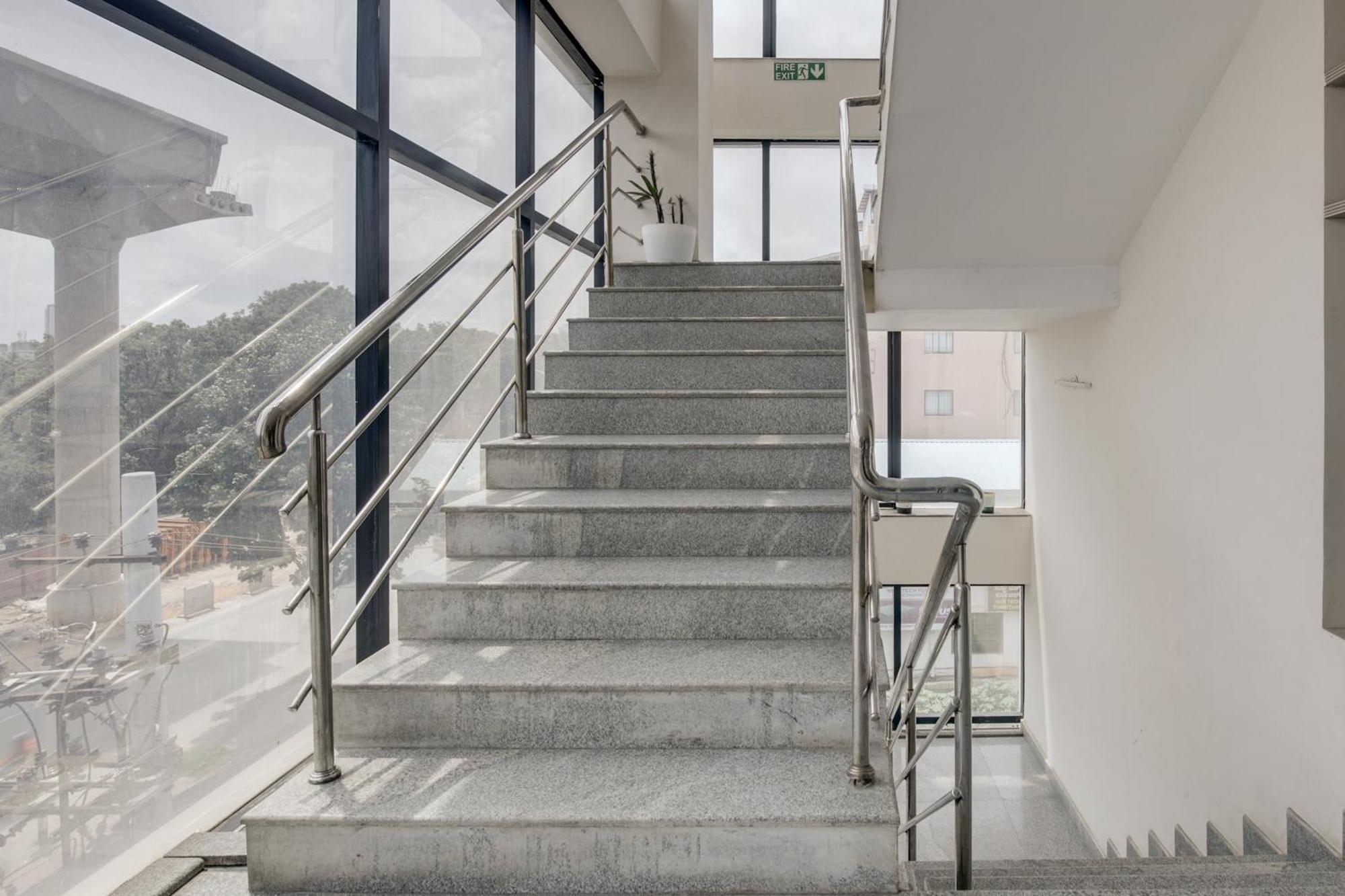Super Townhouse Hbr Layout Bangalore Buitenkant foto